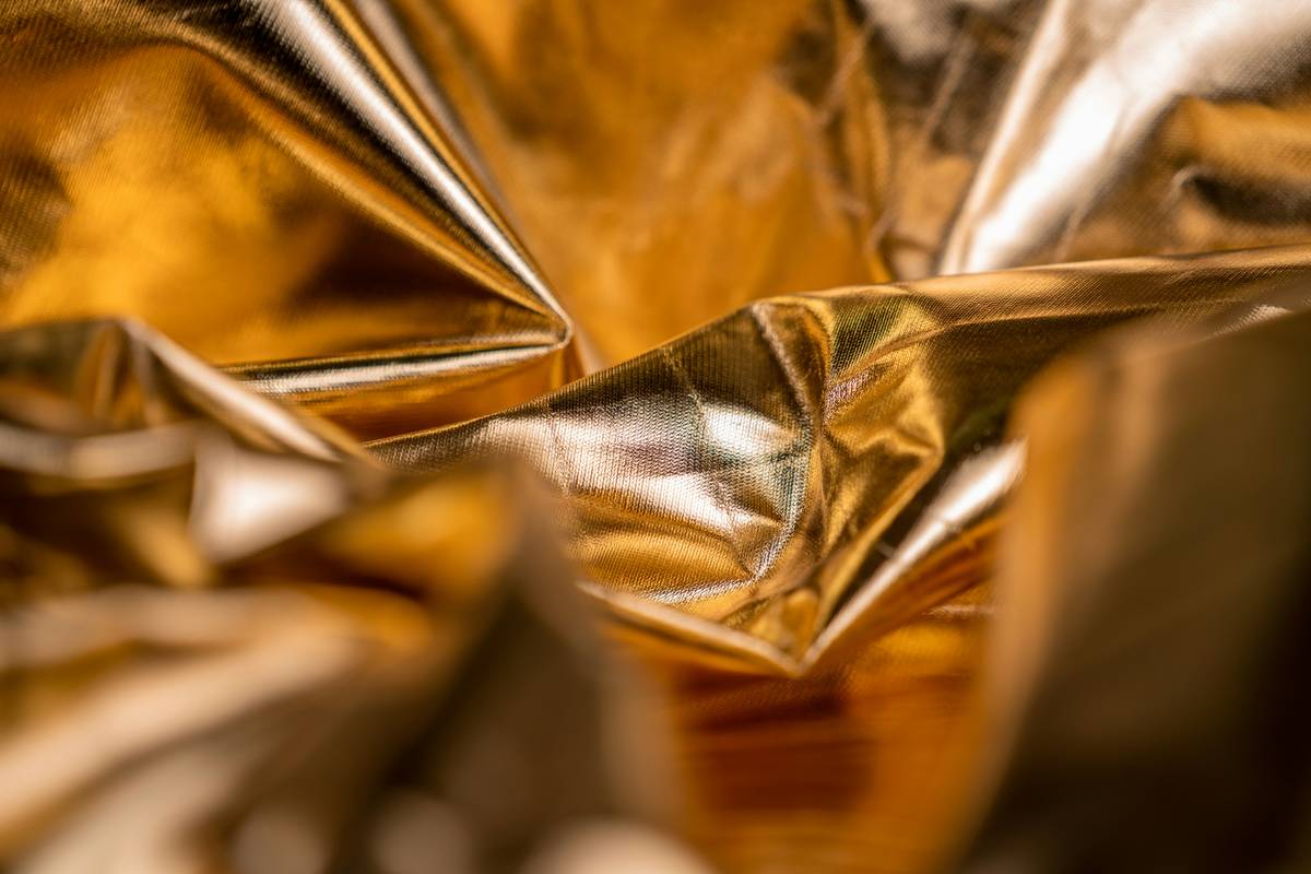 How to Collect Scrap Gold: A Realistic Guide for Smart Sellers in 2024